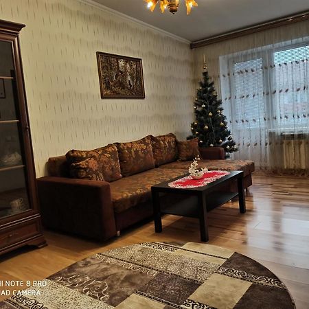 Apartment On Krainego Str 27 Slonim Kültér fotó