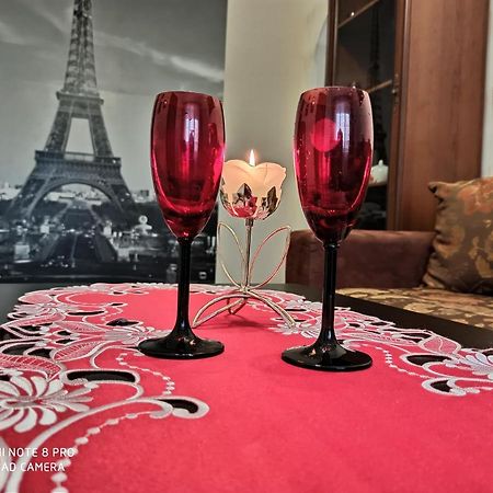 Apartment On Krainego Str 27 Slonim Kültér fotó