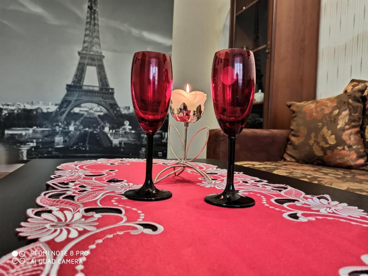 Apartment On Krainego Str 27 Slonim Kültér fotó